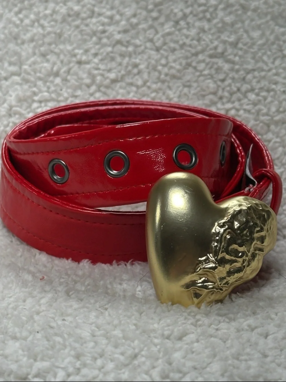 Disney Descendants Rise of Red, Faux Leather Belt, Lightweight Heart Buckle❤️ M